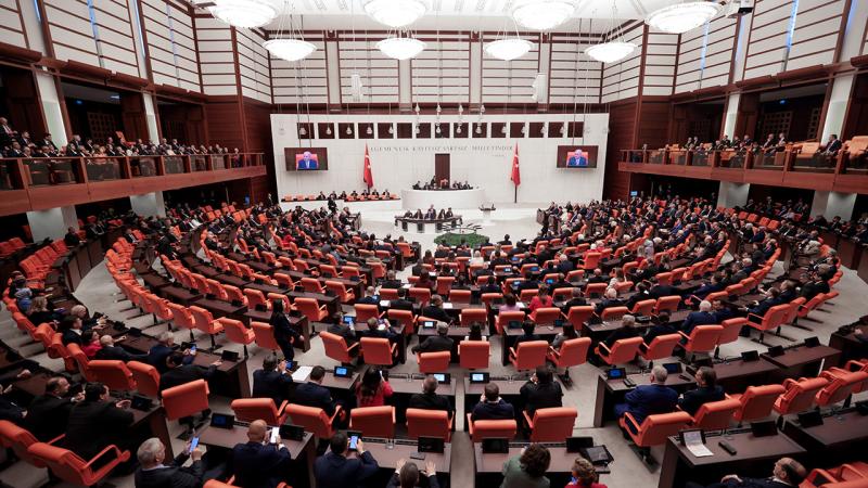 TBMM Tatil Yapmayacak: Çalışma Süresi Uzatıldı