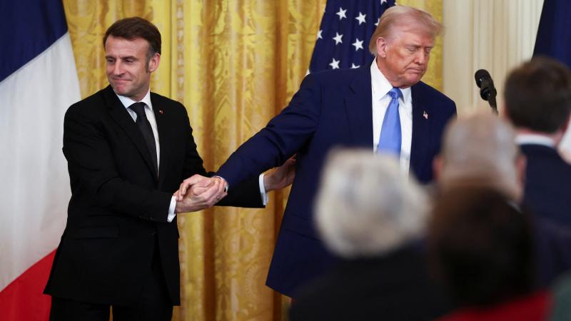 Trump'tan Macron'a Sert Eleştiri: 'Emmanuel Her Zaman Yanılıyor'